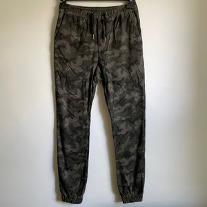 Zanerobe sz 29 camouflage print pant